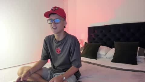 Snapshot of noah_jayden chatting on 1, 10, 2025 Noah Jayden online show from 1, 10, 2025