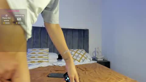 Snapshot of noah_jayden chatting on 9, 10, 2025 Noah Jayden online show from 9, 10, 2025