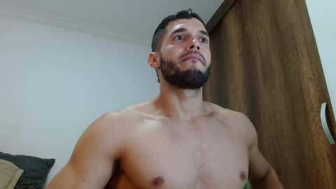 Snapshot of noah_jhonsonn chatting on 5, 4, 2026 Noah online show from 5, 4, 2026