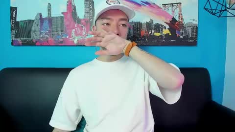    online show from 13, 1, 2025