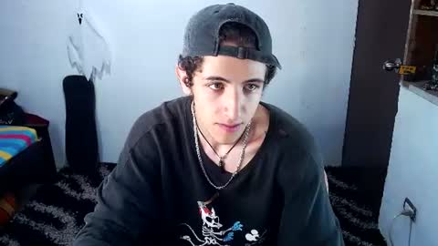 Snapshot of noah_sokolov_ chatting on 9, 6, 2026 Kervs online show from 9, 6, 2026