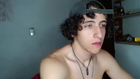 Snapshot of noah_sokolov_ chatting on 18, 6, 2026 Kervs online show from 18, 6, 2026
