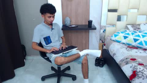 Snapshot of noah_the_kingmaster chatting on 13, 9, 2025 NOAH online show from 13, 9, 2025
