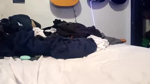 Noah Wesley online show from 22, 11, 2025