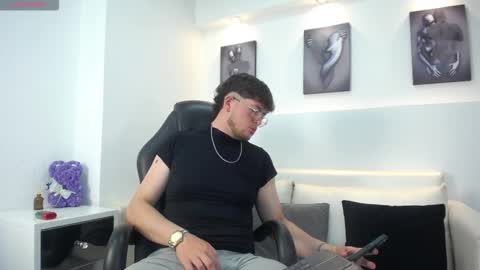 Noah online show from 2, 2, 2026