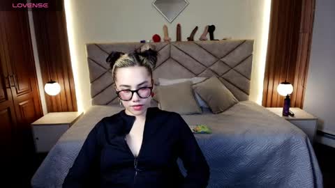 Noah And Gaia online show from 29, 5, 2026