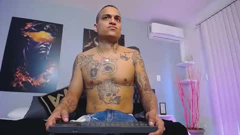 noahdiaz__ online show from 5, 11, 2025