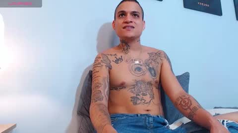 noahdiaz__ online show from 11, 11, 2025