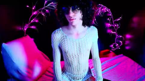 Noah Xtar online show from 20, 10, 2025