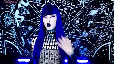 caroline online show from 29, 10, 2025