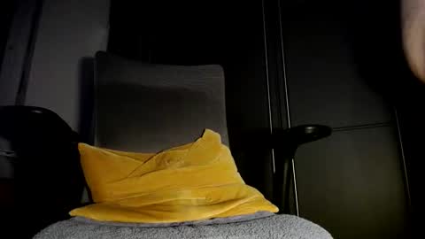 nobodyisperfect80 online show from 22, 2, 2026