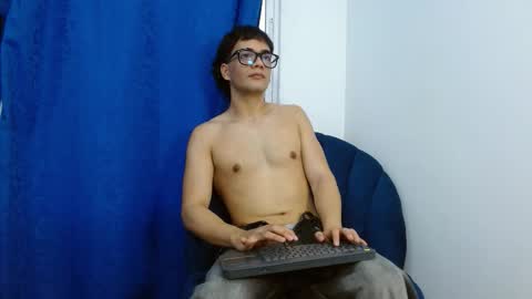 Snapshot of noel_daven chatting on 3, 10, 2025 noel_daven online show from 3, 10, 2025