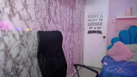 Snapshot of noelia_milfs chatting on 10, 10, 2025 noelia_milfs online show from 10, 10, 2025