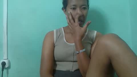 Snapshot of noella711128 chatting on 5, 12, 2025 noella711128 online show from 5, 12, 2025