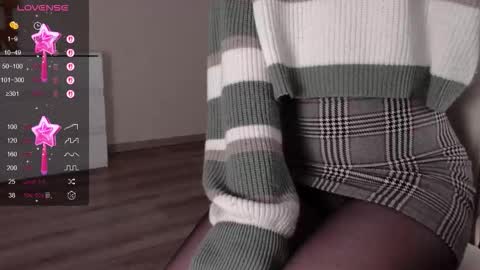 noelleneptune online show from 16, 10, 2025