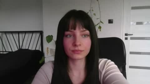 Snapshot of noemilou chatting on 17, 3, 2026 Noemi online show from 17, 3, 2026