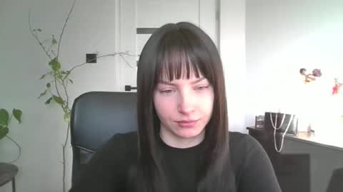 Snapshot of noemilou chatting on 23, 3, 2026 Noemi online show from 23, 3, 2026