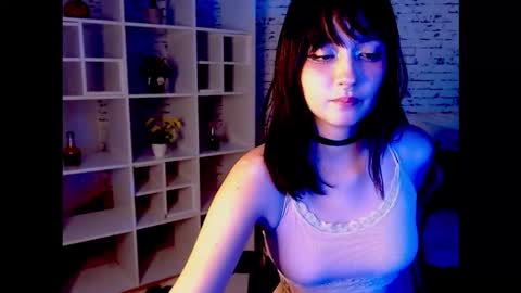 Snapshot of noeva_ chatting on 27, 9, 2025 Noeva online show from 27, 9, 2025