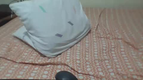 nofacebaby_ online show from 9, 10, 2025