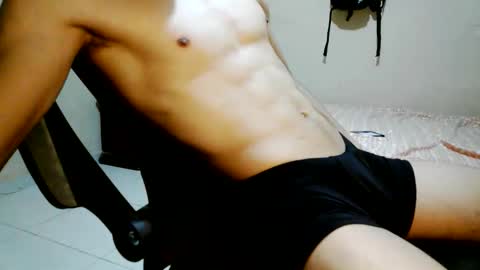 nofacebaby_ online show from 9, 5, 2026