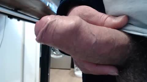 Snapshot of nofacedad90 chatting on 29, 4, 2026 nofacedad90 online show from 29, 4, 2026