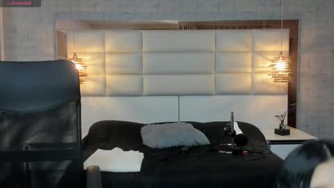 Snapshot of nohemi_louse chatting on 20, 9, 2025 Nohemi online show from 20, 9, 2025