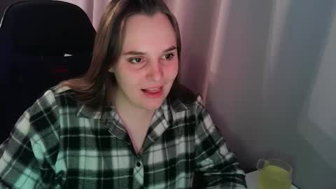 Snapshot of noir_ember_ chatting on 22, 10, 2025 noir_ember_ online show from 22, 10, 2025