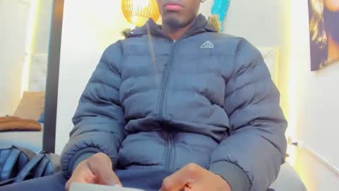 noir_king0 online show from 10, 2, 2026