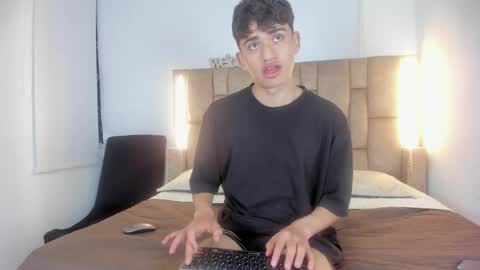 Snapshot of noir_sebas chatting on 19, 3, 2026 Sebas online show from 19, 3, 2026