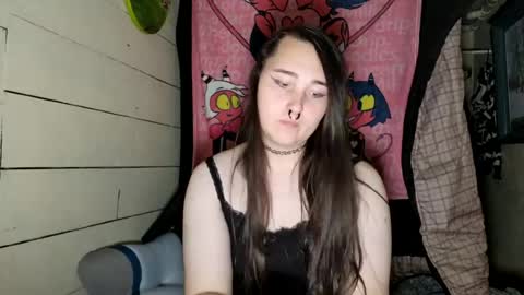 Snapshot of nonbinarybeauty20 chatting on 25, 6, 2026 nonbinarybeauty20 online show from 25, 6, 2026