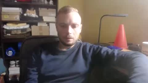 J. online show from 4, 10, 2025