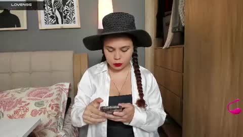 Soy Ash online show from 26, 6, 2026