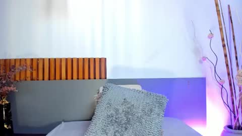 Nora Da Silva online show from 27, 4, 2026
