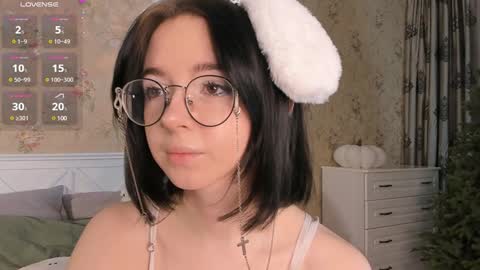 Nora Failure online show from 21, 12, 2024