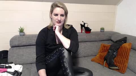NoraNoxx online show from 3, 4, 2026