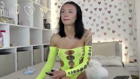 Nora online show from 15, 6, 2026