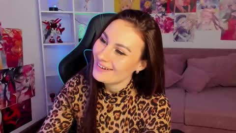 NoraFoxes online show from 3, 2, 2026