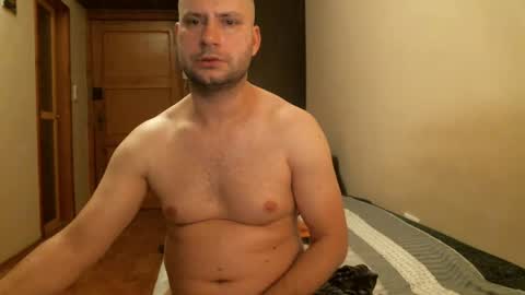 Snapshot of norbertopl87 chatting on 20, 12, 2024 norbertopl87 online show from 20, 12, 2024