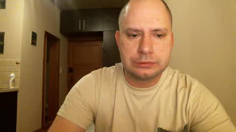 Snapshot of norbertopl87 chatting on 5, 1, 2025 norbertopl87 online show from 5, 1, 2025