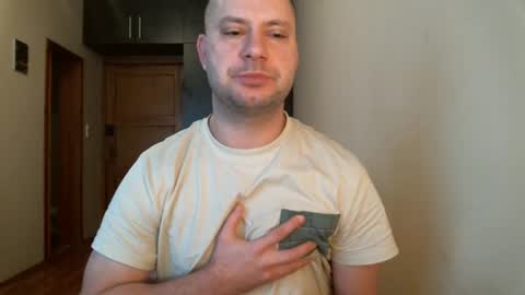 Snapshot of norbertopl87 chatting on 6, 1, 2025 norbertopl87 online show from 6, 1, 2025