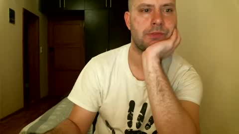 Snapshot of norbertopl87 chatting on 7, 3, 2025 norbertopl87 online show from 7, 3, 2025