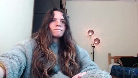 Snapshot of noreen_ chatting on 16, 12, 2024 noreen_ online show from 16, 12, 2024