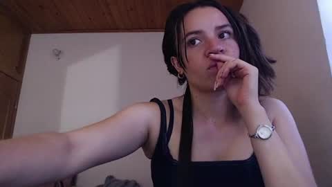 Snapshot of noreen_ chatting on 12, 7, 2026 noreen_ online show from 12, 7, 2026