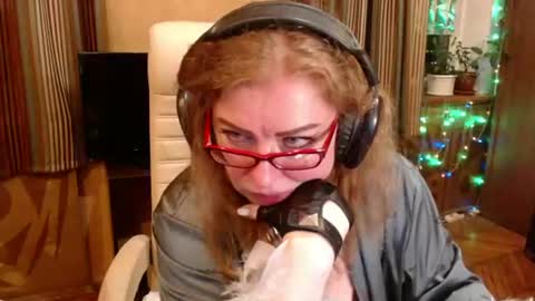 miss Tress online show from 4, 7, 2026