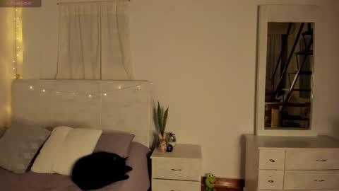 Snapshot of norma_jeaane chatting on 3, 3, 2025 Norma Jeaane online show from 3, 3, 2025