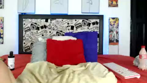 Snapshot of normaa22 chatting on 8, 3, 2026 Norma online show from 8, 3, 2026