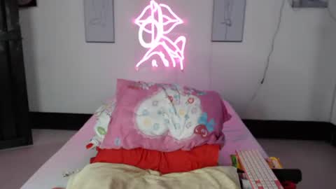 Snapshot of normaa22 chatting on 14, 3, 2026 Norma online show from 14, 3, 2026