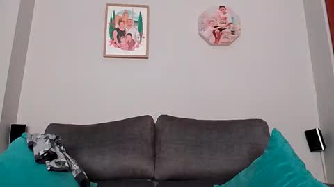 NORMALITO online show from 8, 1, 2026