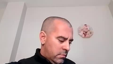 NORMALITO online show from 9, 3, 2026