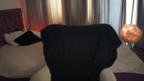 Tina online show from 8, 5, 2026